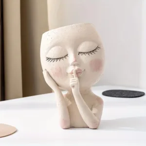 Face Planter Pot