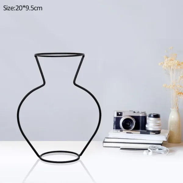 Retro Iron Line Table Flowers Vase Pot